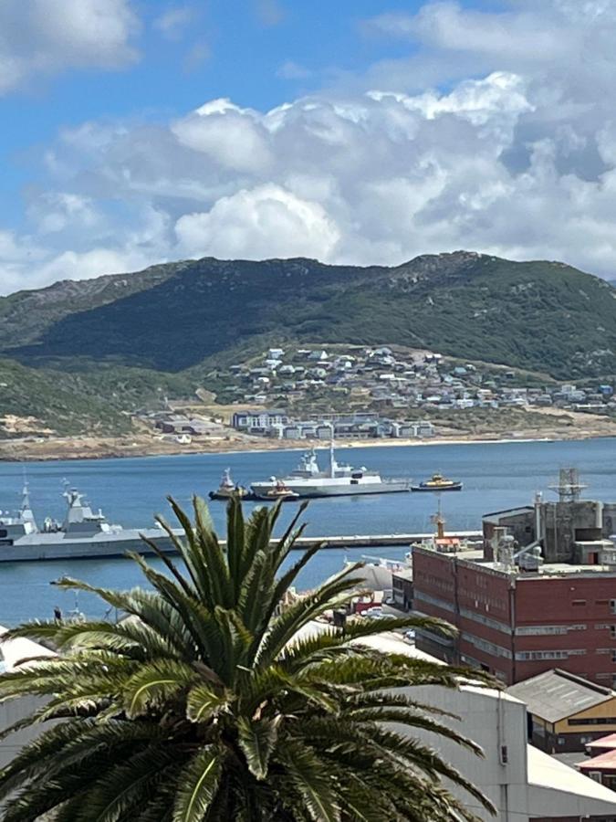 Behrs Lair Luxury Simons Town Holiday home